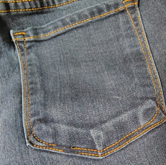 Free People Dark Blue Flare Jeans Women's 28 Raw Frayed Hem Retro Vintage Vibes - Picture 8 of 8